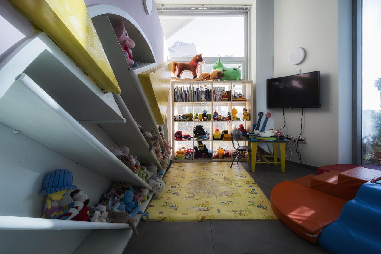 Isralux Apartments Бат Ям Екстериор снимка