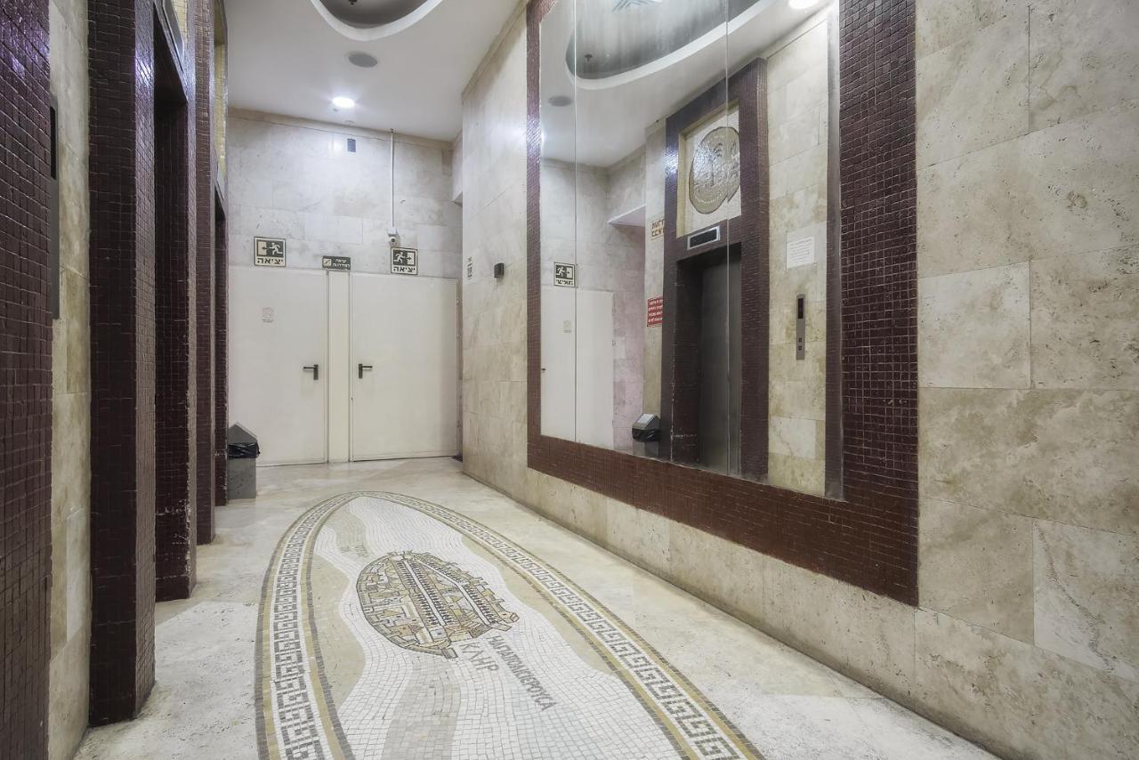 Isralux Apartments Бат Ям Екстериор снимка