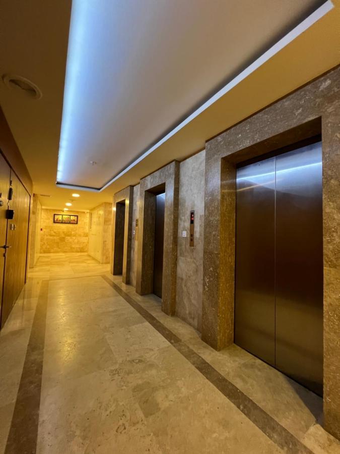 Isralux Apartments Бат Ям Екстериор снимка